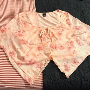 SHEIN Floral Peach Crop Top